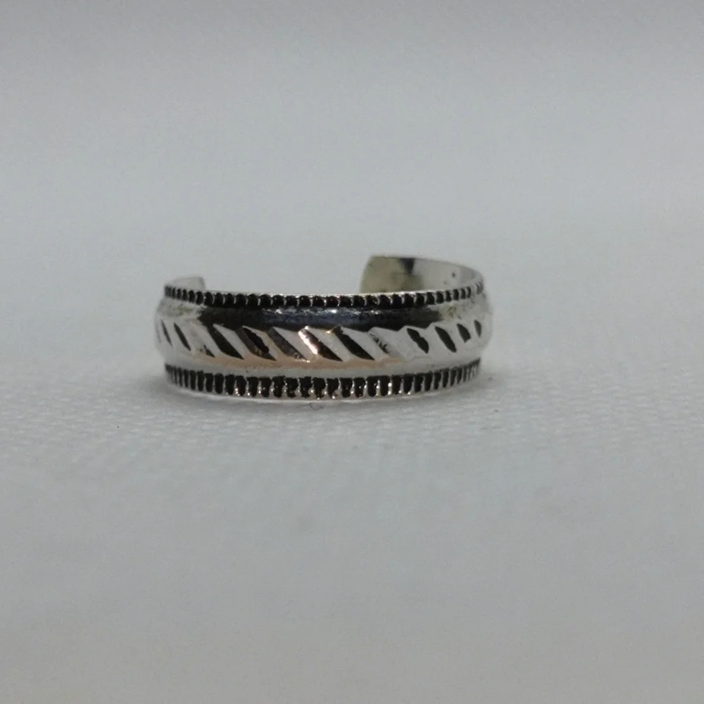 Sterling toe  ring